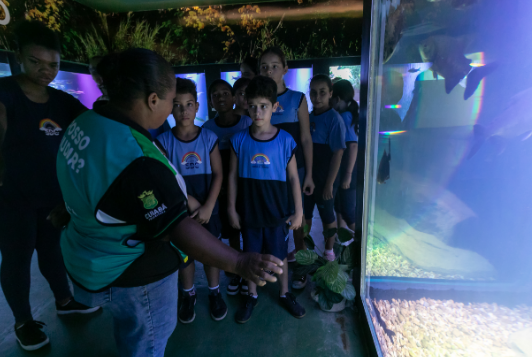 Aqu�rio Municipal recebe mais de 650 estudantes em mar�o