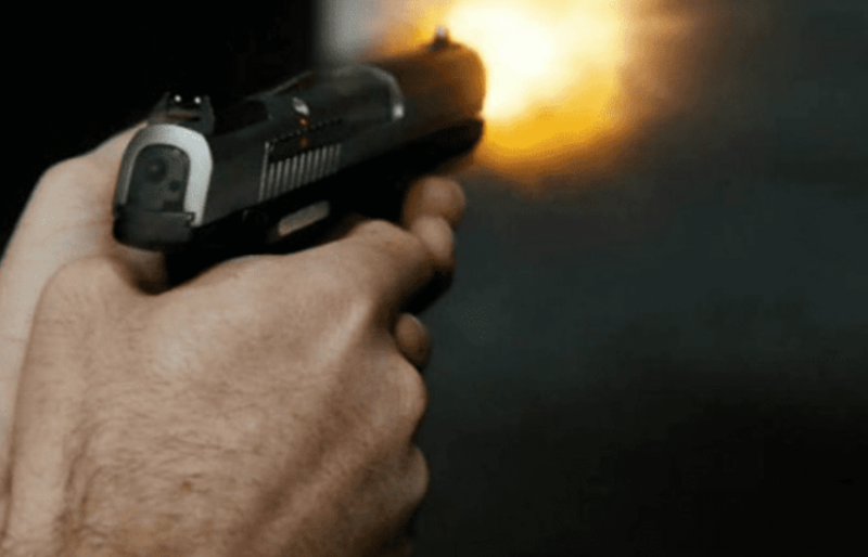 Homem � morto a tiros ao chegar em casa em Vila Rica
