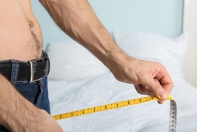 Profissional do Sexo Recusa Servi�o e Exige Pagamento Ap�s Desentendimento em Motel