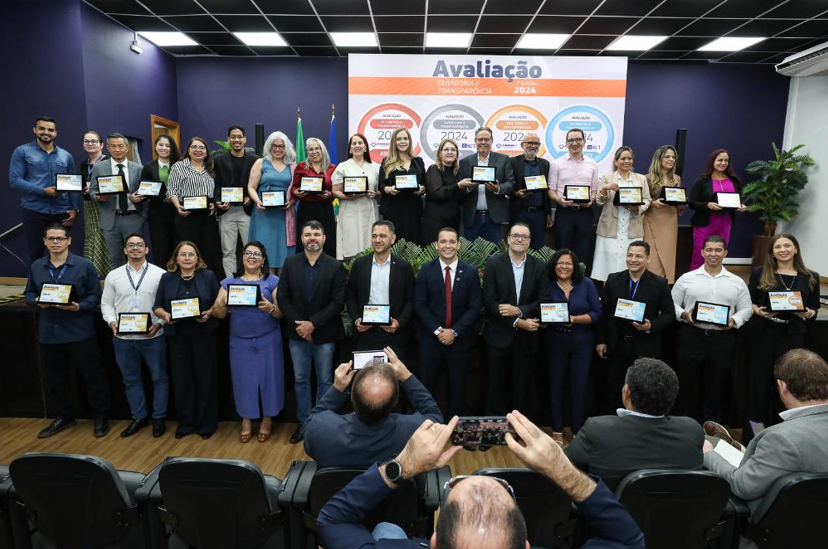 Governo premia rgos de destaque em transparncia e fortalece governana pblica