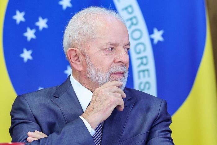 PT Acende Sinal de Alerta para Eleies de 2026