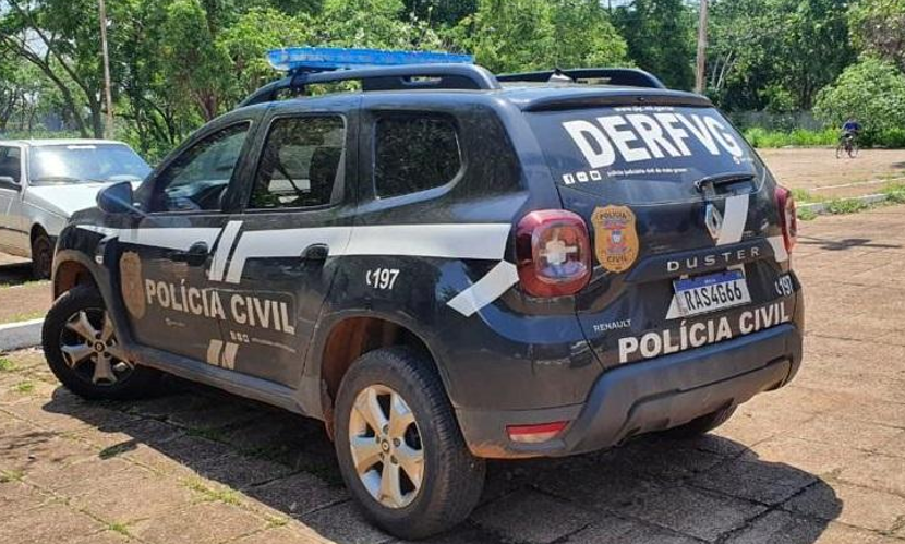 Pol�cia Civil prende dupla por furto qualificado em loja de pe�as de motocicleta