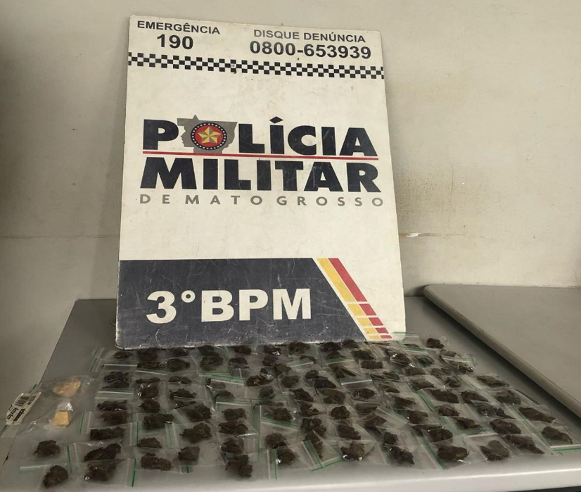 Homem � preso com mais de 100 por��es de drogas em Cuiab�