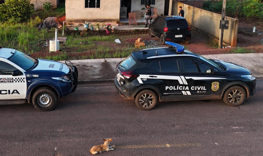 Pol�cia Civil prende homem em flagrante e apreende arma em a��o contra o tr�fico de drogas em Nova Santa Helena