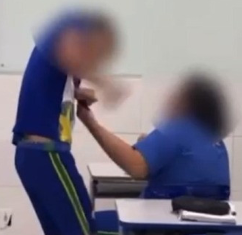 Adolescente de 14 anos � agredido por colega dentro de escola estadual em Cuiab�