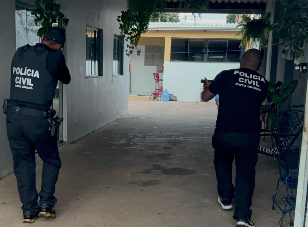 Pol�cia Civil cumpre mandado de busca e apreens�o em alvos suspeitos de aplicarem o �golpe do intermediador�