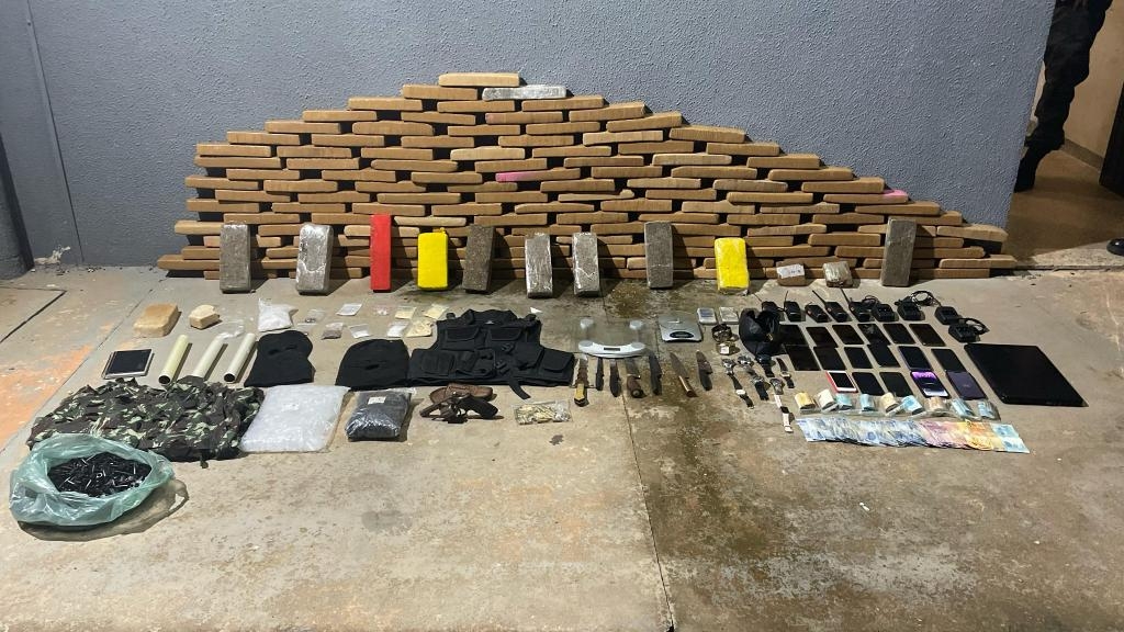 For�as de seguran�a de MT apreendem 130 quilos de maconha e causam preju�zo de R$ 640 mil �s fac��es em Sorriso