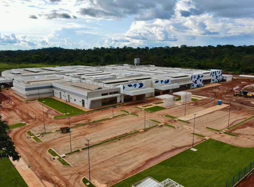 Obras dos novos Hospitais Regionais avan�am em Mato Grosso