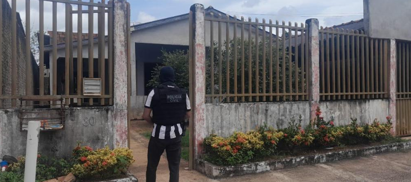 Pol�cia Civil apreende grande quantidade de ecstasy e coca�na em Vila Rica