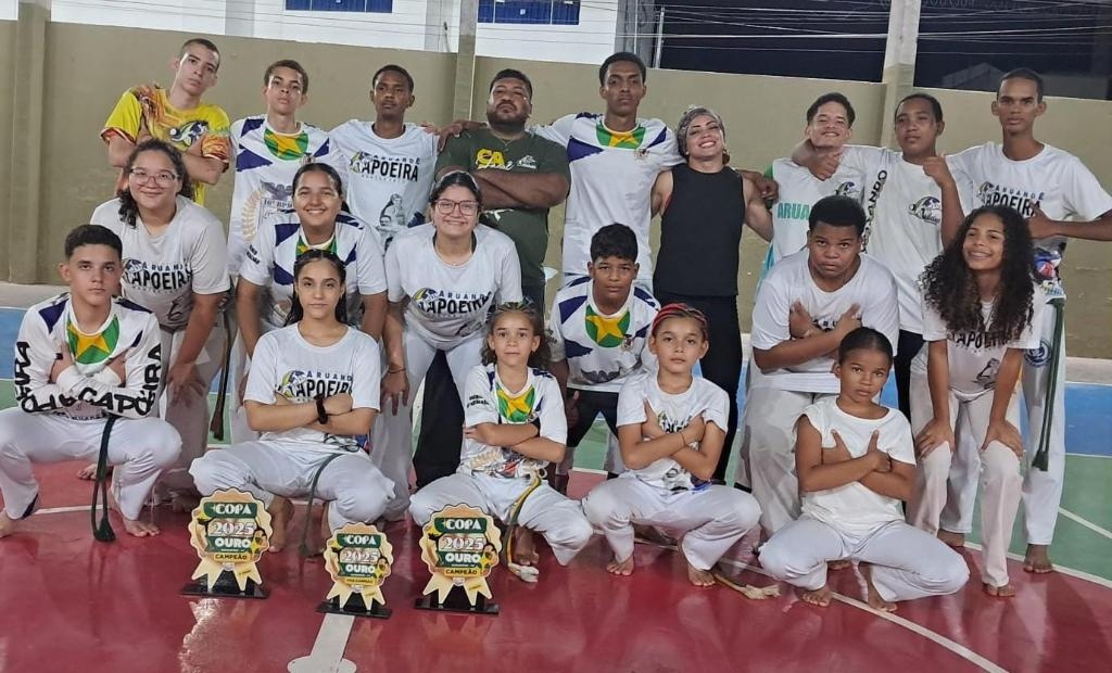 �A capoeira e o projeto da PM me transformaram em uma pessoa melhor�, afirma aluna de projeto social da Pol�cia Militar