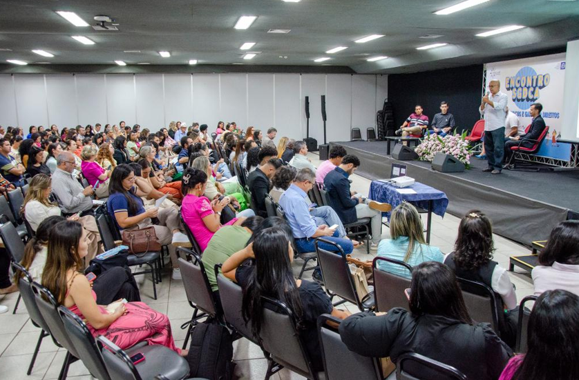 Encontro estadual mobiliza rede de prote��o da inf�ncia e juventude em Cuiab�