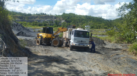 Prefeitura de Cuiab� intensifica servi�os de patrolamento ap�s per�odo chuvoso