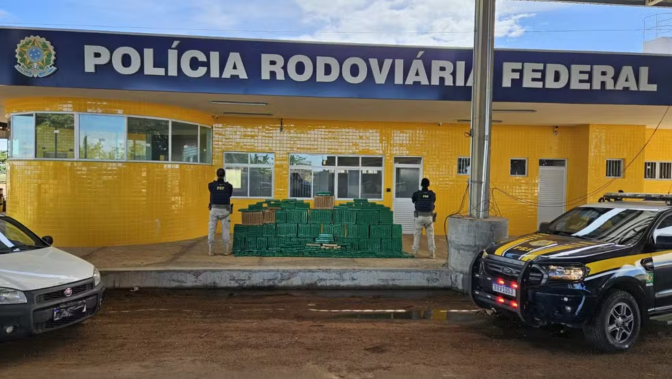 Maior apreens�o de maconha do ano � realizada pela PRF em Primavera do Leste-MT