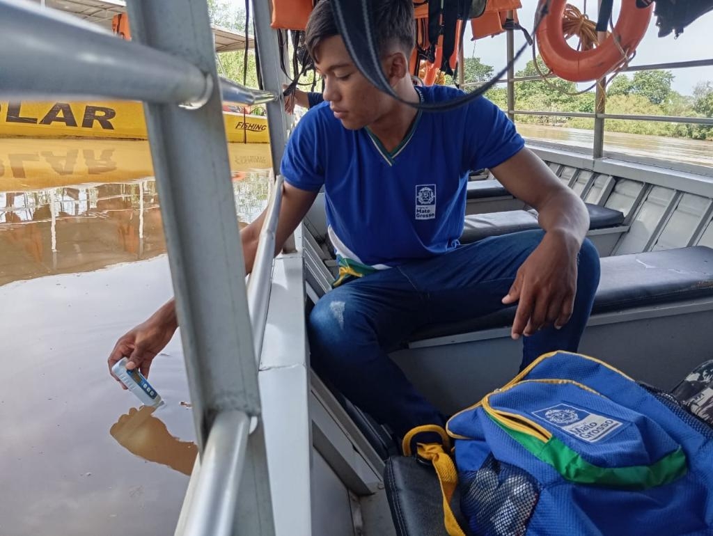 Pesquisa da Unemat leva alunos da Rede Estadual a estudar dinmicas das baas do Pantanal