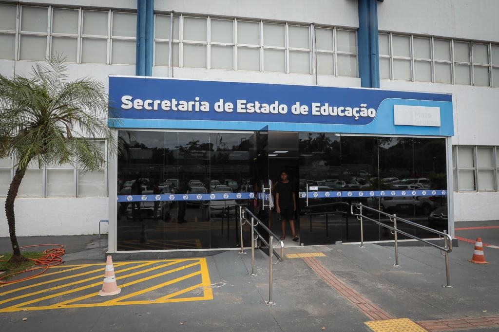 Seduc publica edital para convers�o de 28 novas escolas para o modelo c�vico-militar