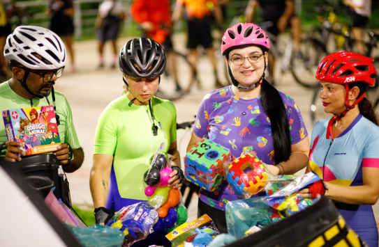 Pedal da Semob re�ne 450 ciclistas em a��o pela conscientiza��o sobre o autismo em Cuiab�