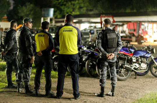 Opera��o apreende 20 motocicletas em Cuiab�; multas chegam a R$ 2,6 mil