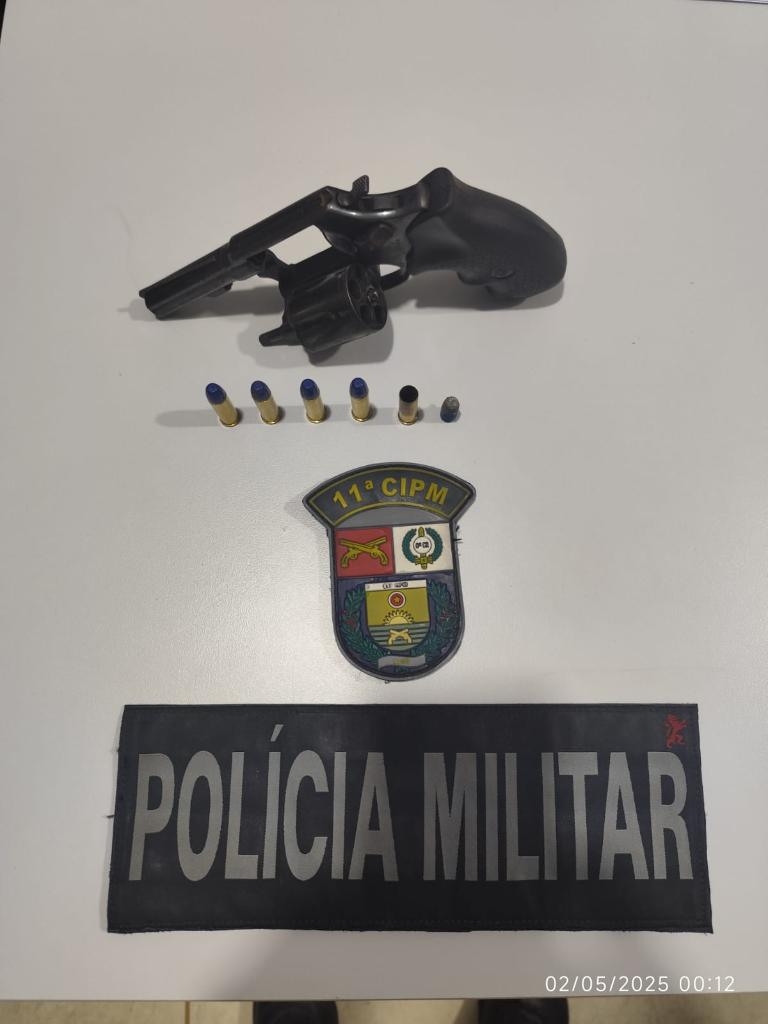 Pol�cia Militar prende homem que amea�ou matar esposa na frente das filhas