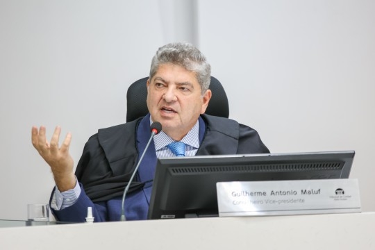 Maluf prope seminrio sobre polticas pblicas para infncia e adolescncia