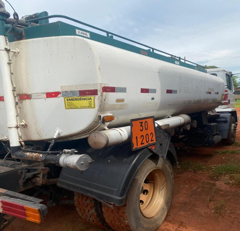 Pol�cia Civil prende homem por transporte ilegal de combust�vel para garimpo