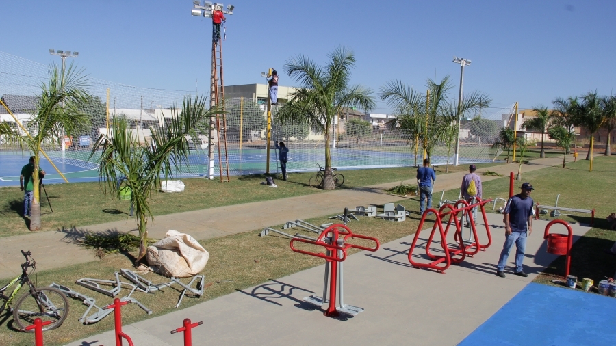 Homem � preso em flagrante ao tentar sequestrar crian�a em pra�a de Lucas do Rio Verde