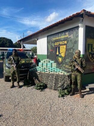 Foras de Segurana Interceptam 64,8 kg de Cocana na Fronteira entre Brasil e Bolvia