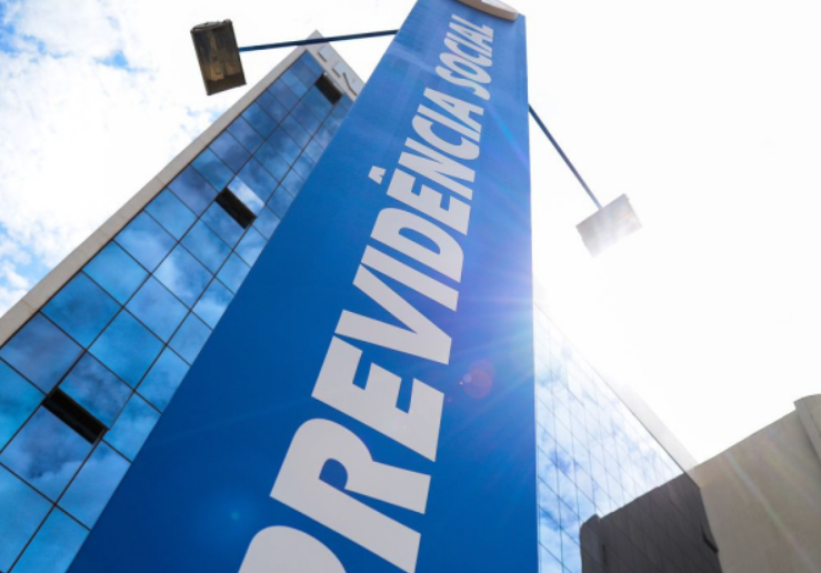 INSS bloqueia novos descontos de empr�stimos consignados ap�s investiga��o sobre fraudes