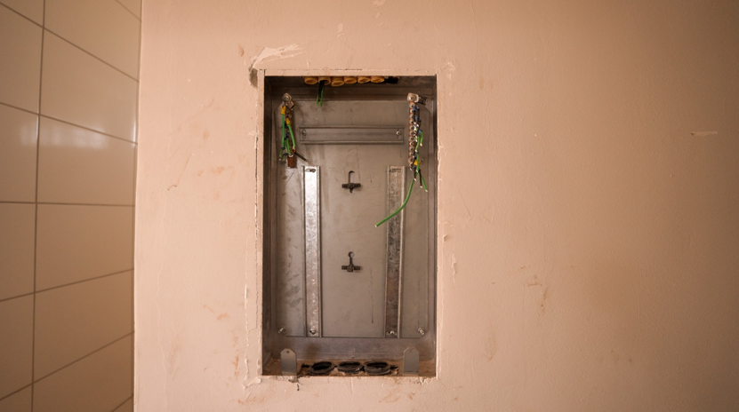 Rondon�polis sofre com onda de furtos em pr�dios p�blicos