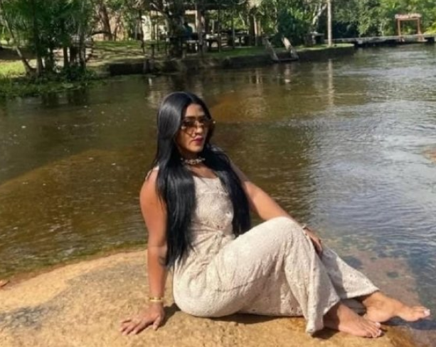 Mulher � morta a facadas por ex-companheira em sorveteria de Lucas do Rio Verde