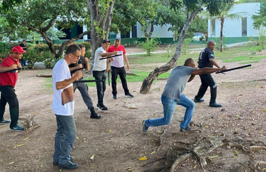 Secretaria Municipal de Seguran�a qualifica vigilantes em Cuiab�
