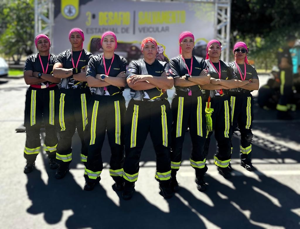 Equipe feminina supera limites e se destaca no 3� Desafio de Salvamento Veicular do Corpo de Bombeiros