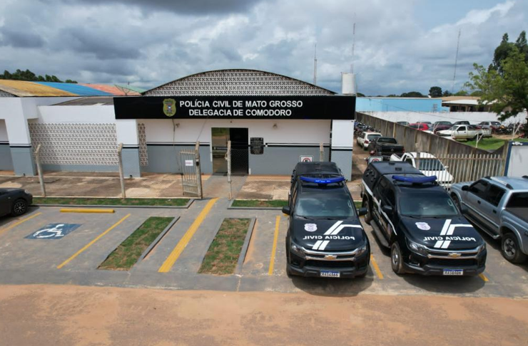 Pol�cia Civil prende foragido por estupro de vulner�vel durante atendimento na delegacia em Comodoro