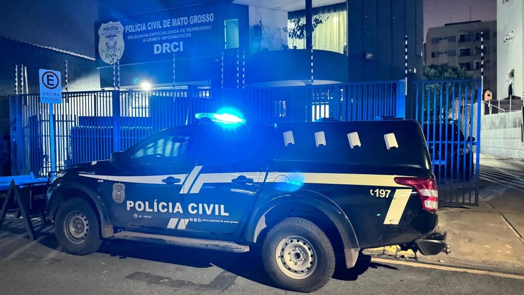 Pol�cia Civil cumpre mandados em opera��o de combate � pornografia infantil