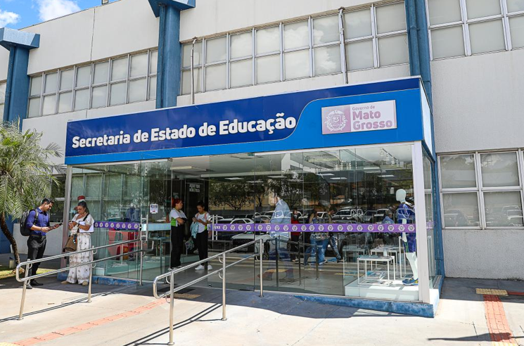 Seduc abre processo seletivo para contrata��o de 1.208 assistentes de educa��o especial
