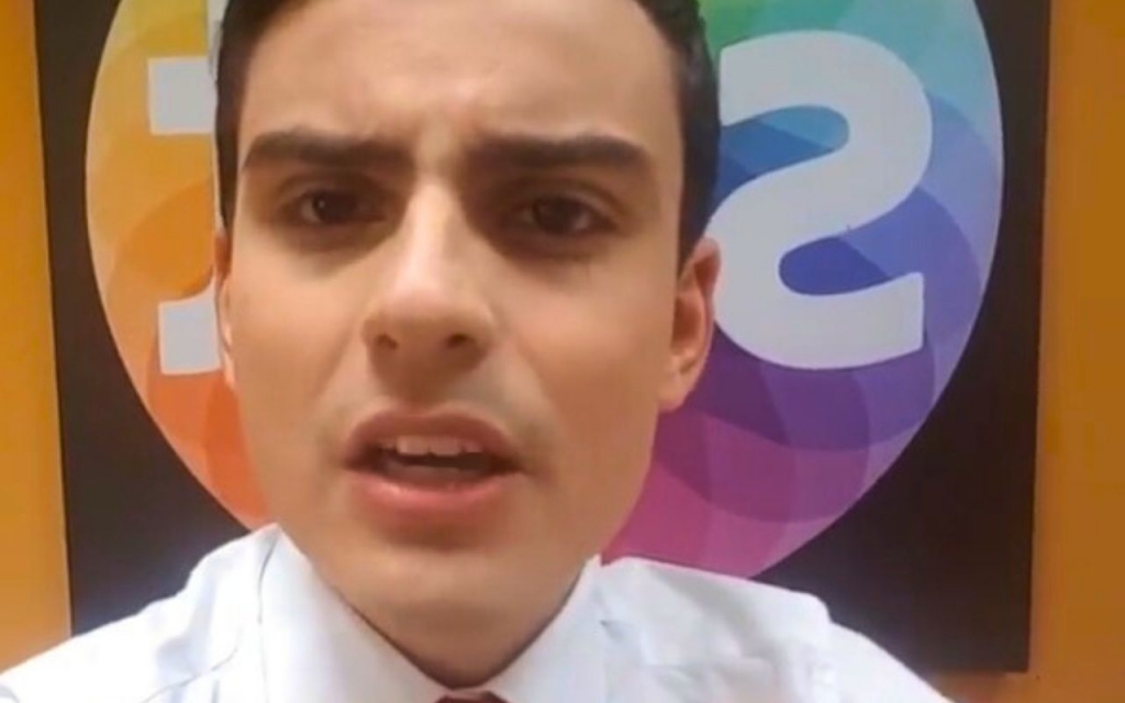 Dudu Camargo revela bastidores de sua sa�da do SBT em entrevista