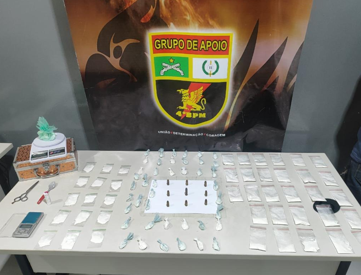 PM prende dois homens por trfico de drogas e apreende 86 pores de cocana em Vrzea Grande