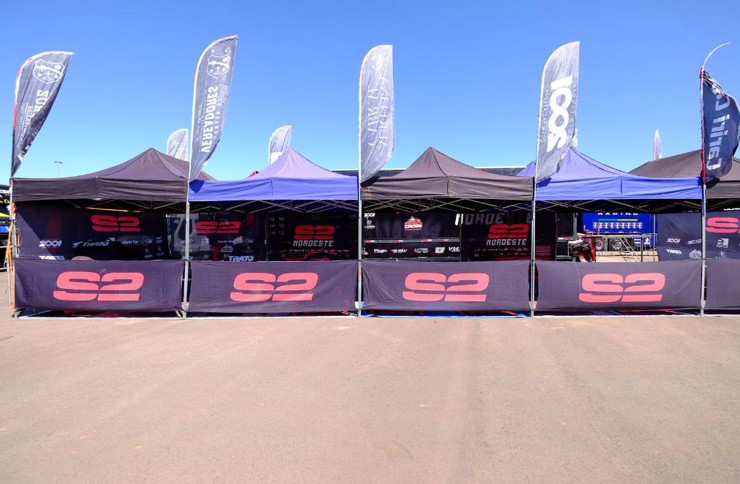 Carretas e motorhomes das equipes competidoras tambm so atrao no Parque Novo Mato Grosso