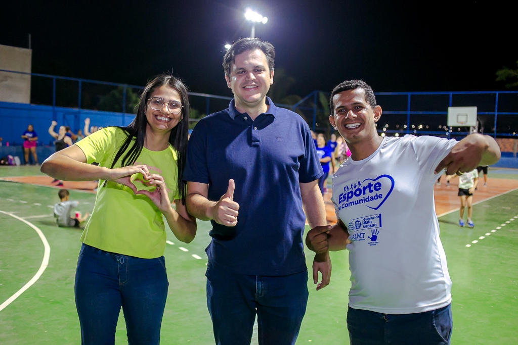 Com apoio de Thiago Silva, �Esporte na Comunidade� garante mais qualidade de vida para a popula��o