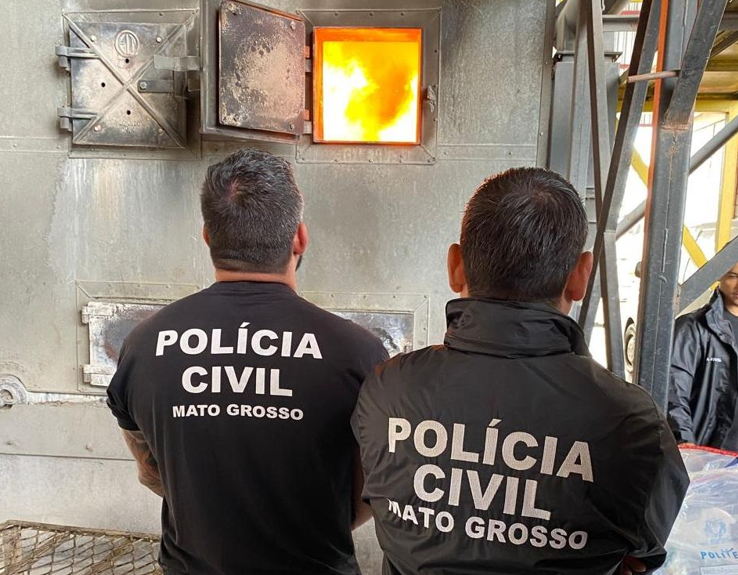 Pol�cia Civil destr�i 2,5 toneladas de drogas na terceira incinera��o realizada em 2025 na Capital