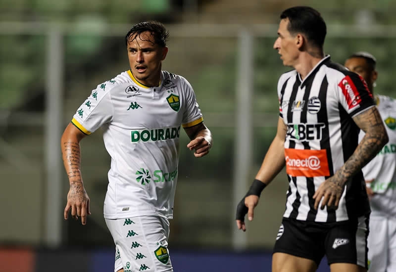 Fora de casa, Cuiab� supera o Athletic e conquista vit�ria na S�rie B  