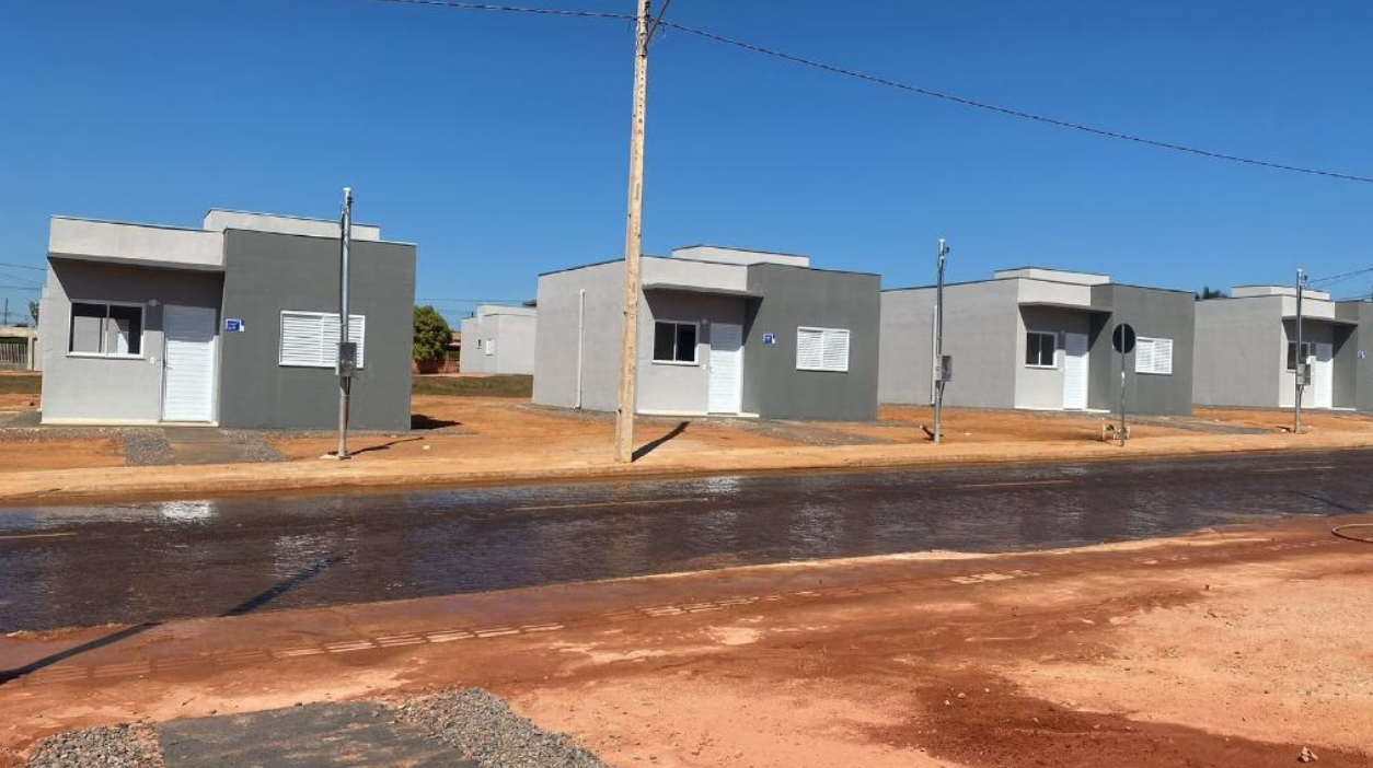Governo de MT e Unio entregam 213 casas em Alta Floresta nesta segunda-feira (2)