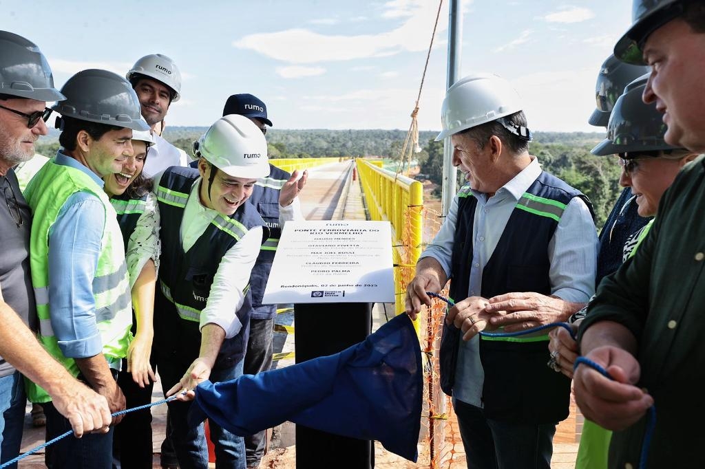 Governo de MT e Rumo entregam 1� ponte da Ferrovia Estadual: 