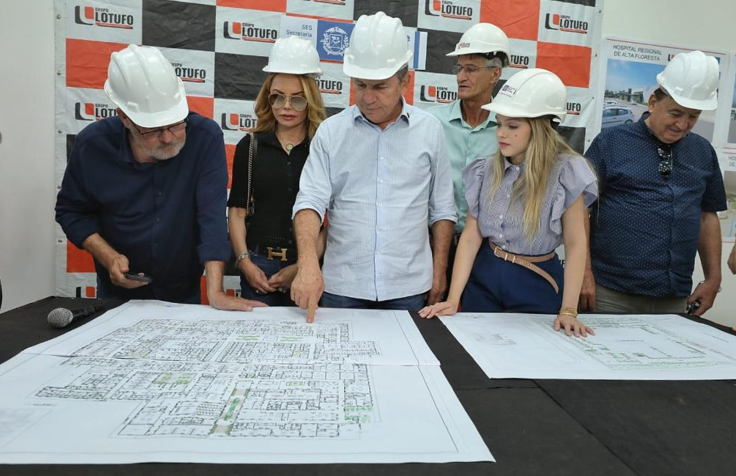 Governador vistoria novo Hospital Regional; obra est� 83% conclu�da e � a mais avan�ada entre regionais de MT