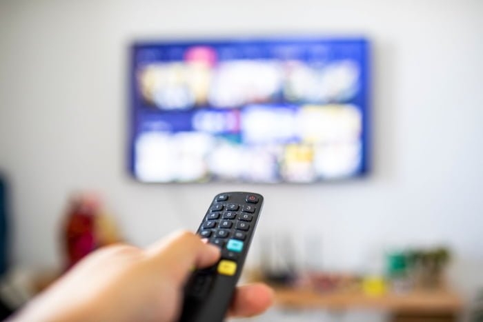 TV por assinatura perde mais da metade dos clientes em 10 anos