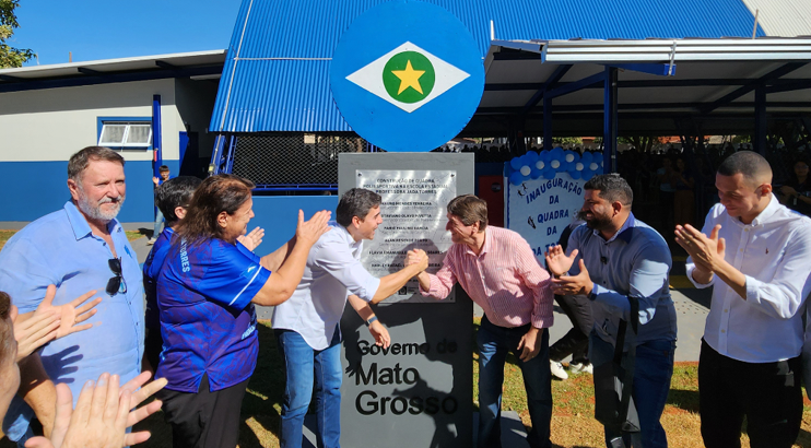 Seduc entrega nova quadra poliesportiva da Escola Estadual Jada Torres: 