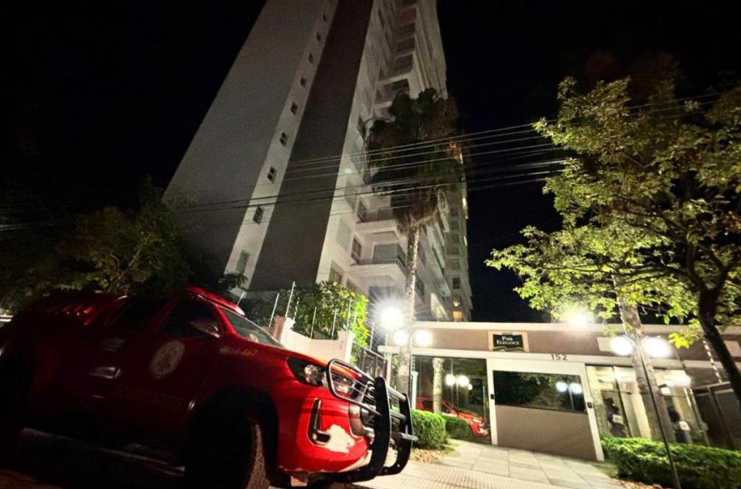 Inc�ndio em apartamento mobiliza Corpo de Bombeiros em Cuiab�