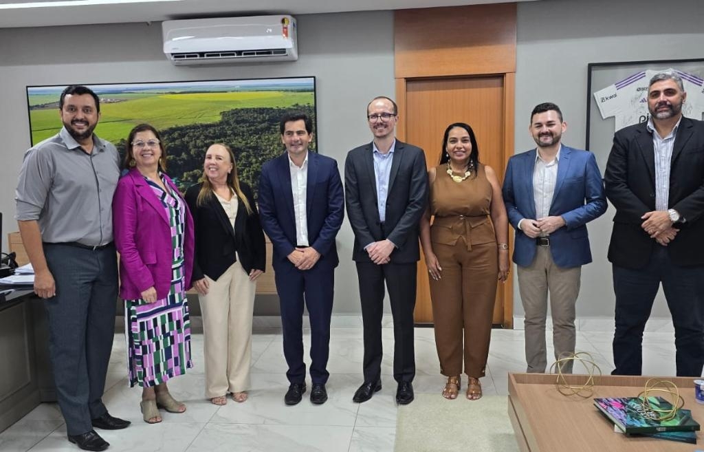 Governo do Estado investe 6,8 milh�es em bolsas de inicia��o cient�fica para as universidades p�blicas