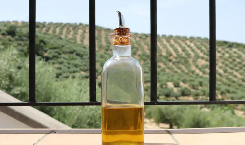 Anvisa pro�be comercializa��o e consumo de azeites com origem e composi��o adulteradas