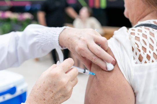 Vacina contra a Influenza � oferecida aos s�bados em tr�s shoppings de Cuiab�