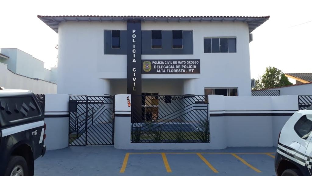 Pol�cia Civil prende suspeito de espancar homem e atear fogo em casa por ci�mes da ex